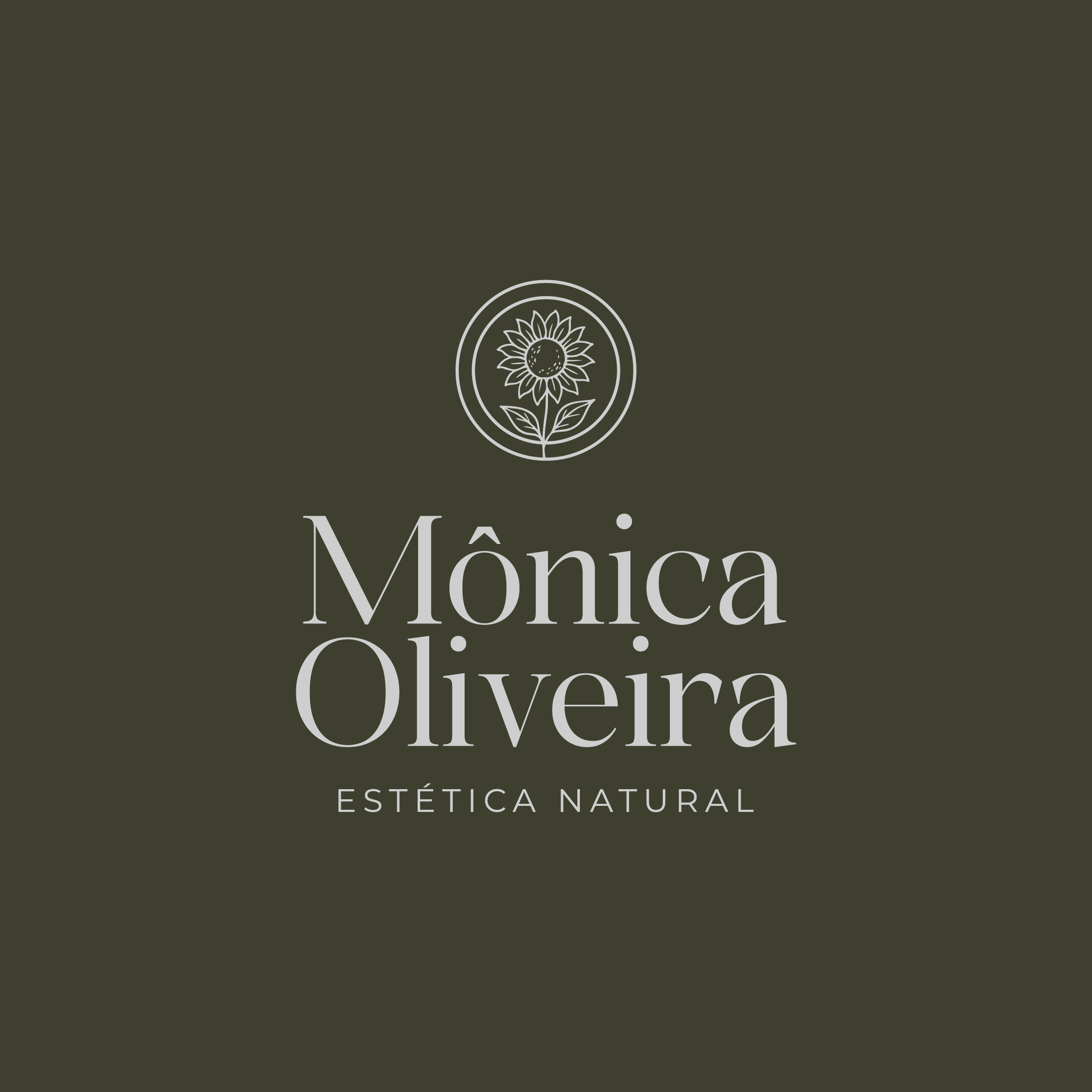 Mônica Oliveira